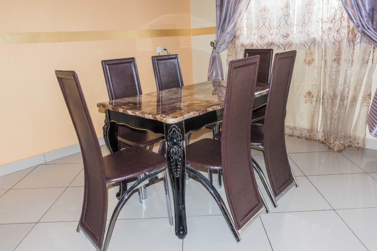 Bel appartement de 3 chambres GE - Douala, Logpom 4