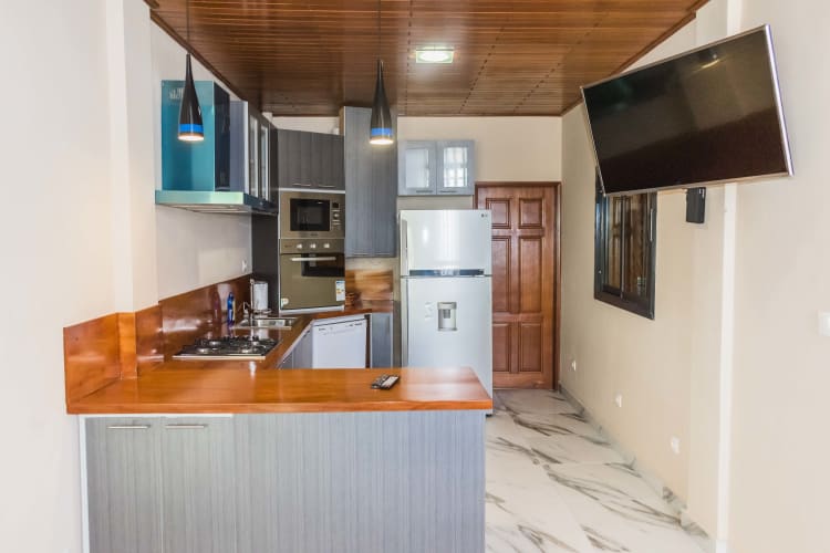 Very nice 3 bedrooms appartment for monthly rent (800.000 Fcfa) - Douala, Bonaberi  17