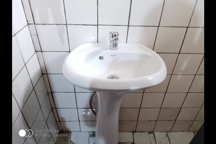 Appartement 2 CH DA - Yaoundé, Omnisport 16