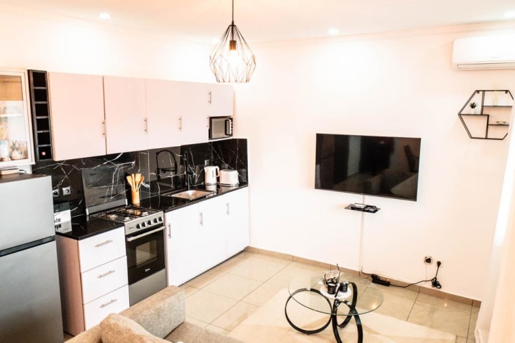 Bel Appartement 01 Ch RA-Douala, Bonapriso 2