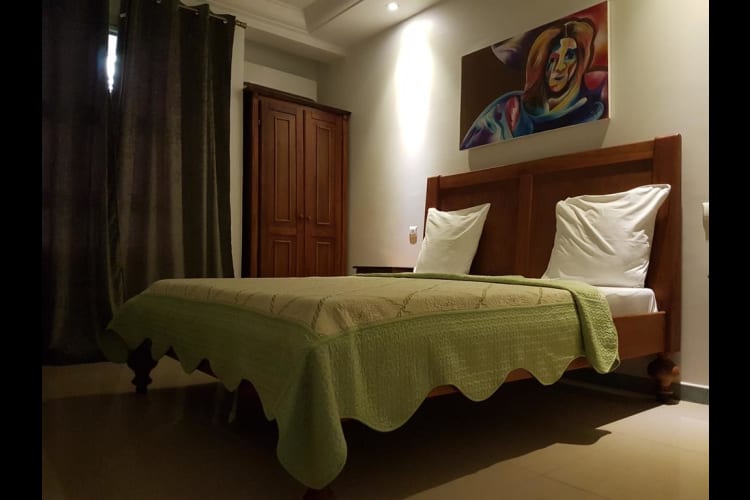 Appartement 2 chambres TA -Douala, Bonapriso  5