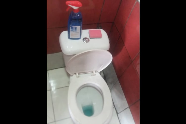 Jolie chambre meublée LGH - Douala, Nouvelle route cité 16