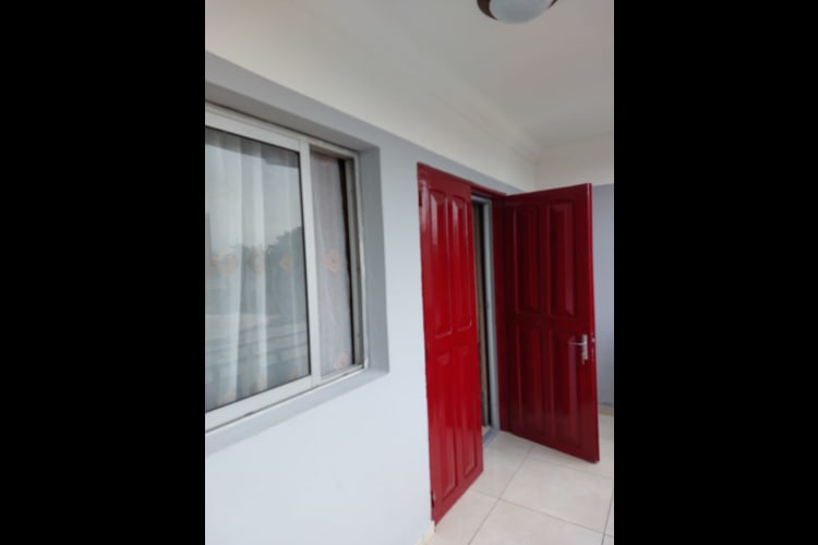 Bel Appartement confortable - Bonapriso, Douala 7