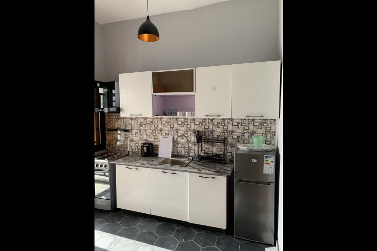 Appartement B (rez-de-chaussée) - Kribi, Talla 3