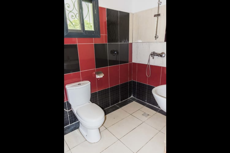 Studio OR - Douala Bonaberi 10