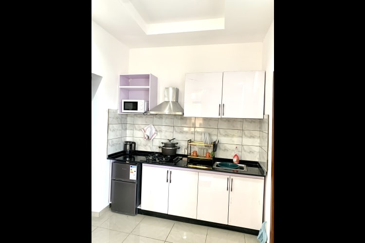 Magnifique studio - Kribi , Talla 17
