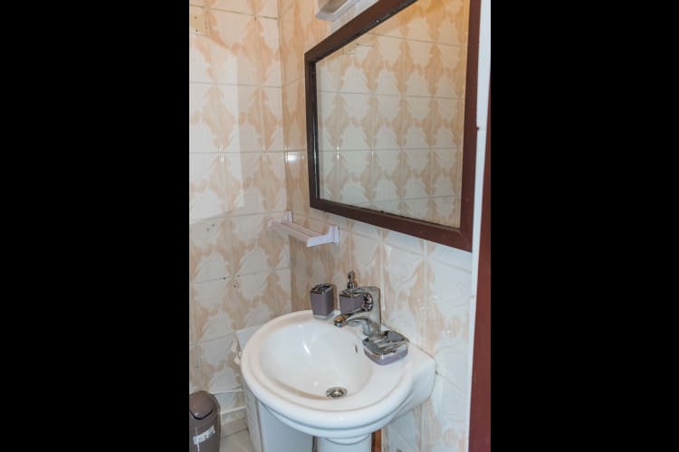 Appartement Goyavier RF - Douala, Bonanjo 24