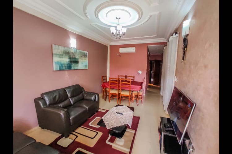 Nice 3 bed 4 bath appartment - Douala, Cité SIC Ange Raphaël 3