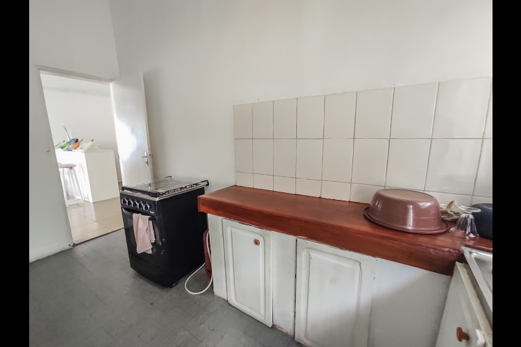 Maison Blanche - Douala, Bonapriso  28