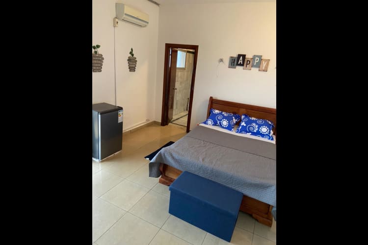 Studio PH 2 - Centre-ville, Yaoundé 10