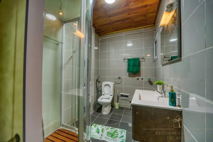 Bel appartement 2 CH RO - Douala, Bonapriso 13