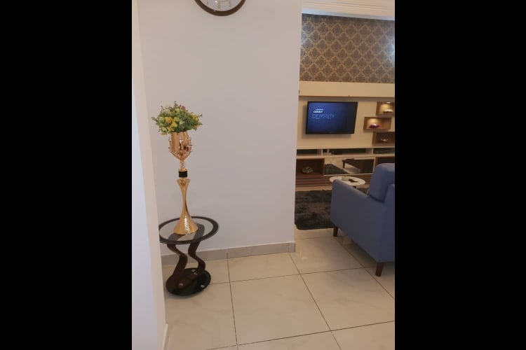 Chic Studio Confortable NS avec compteur prépayé - Ndogbong, Douala 9