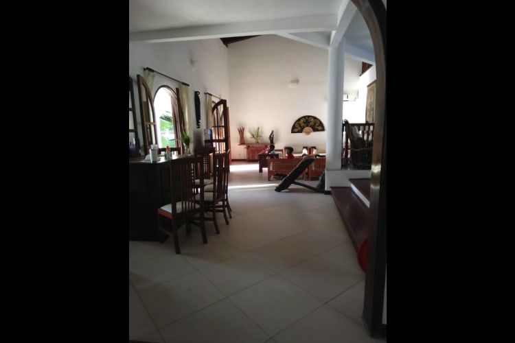 Waterfront Villa 04 bedrooms VS - Kribi, Lobe 7