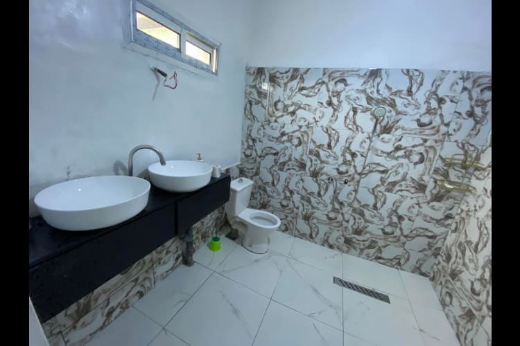 Villa 4 chambres-Kribi, Ngoye 11