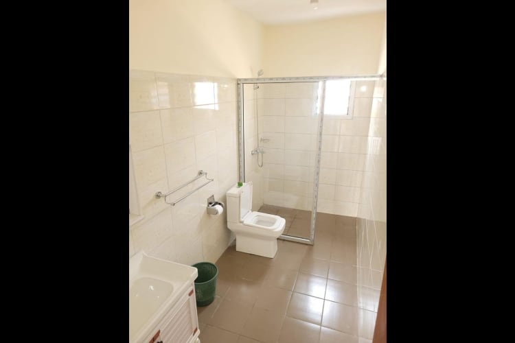 3 rooms Apartment  MY - Omnisport, Yaoundé 5