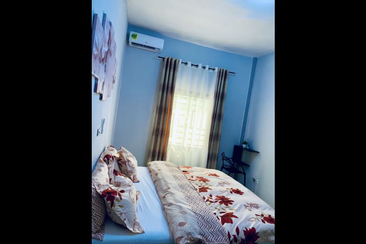 Appartement C (rez-de-chaussée) - Kribi, Talla 10