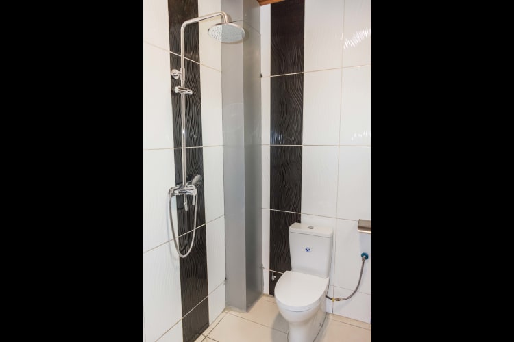 Very nice 3 bedrooms appartment for monthly rent (800.000 Fcfa) - Douala, Bonaberi  27