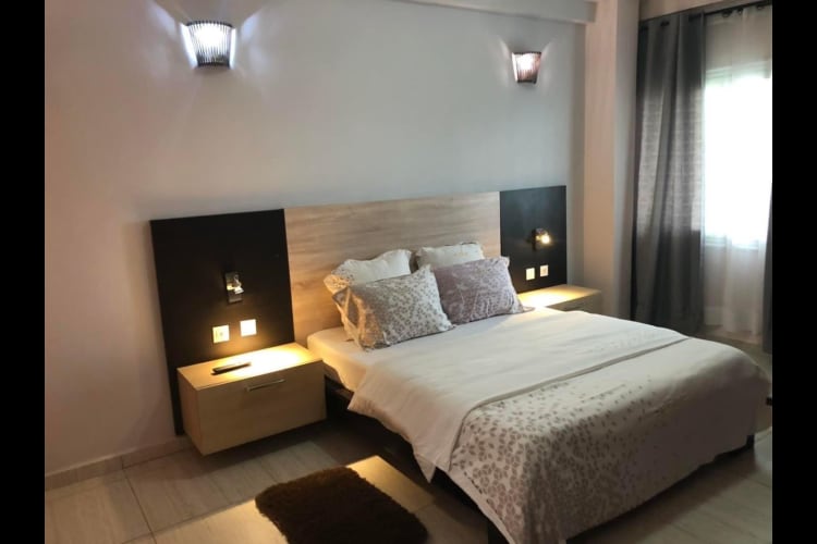 Studio LMH - Douala, Makepe 6