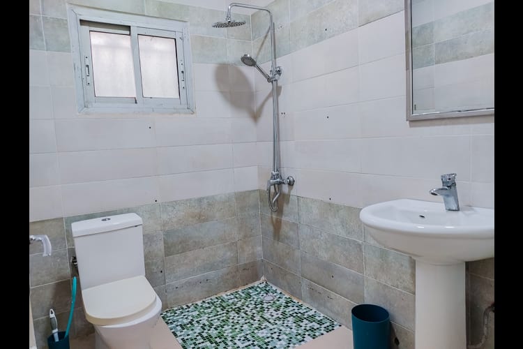 BELLE VILLA DE 04 CHAMBRE - NYALLA, DOUALA 27
