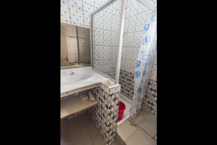 Bel appartment 2 chambres RK -Douala, PK9 16