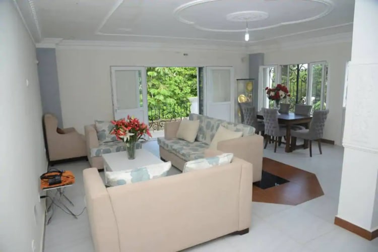 Appartement de 2 ch MMH - Kribi, Mpolongwe 1