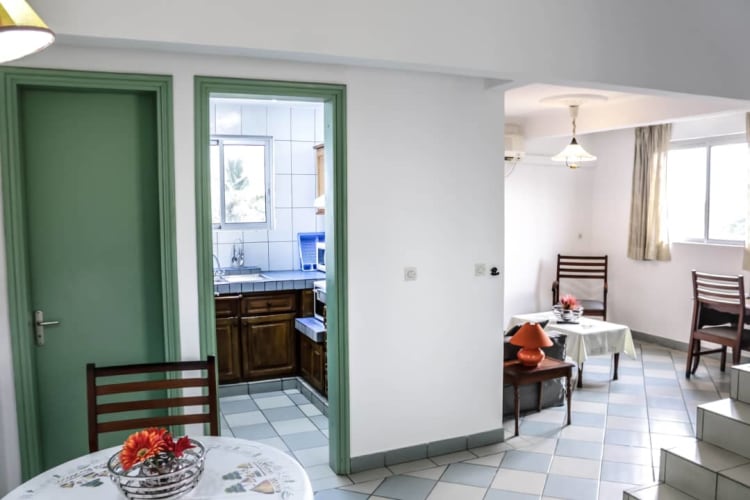 Flat Duplex 1 bed TA -Douala, Bonapriso 6