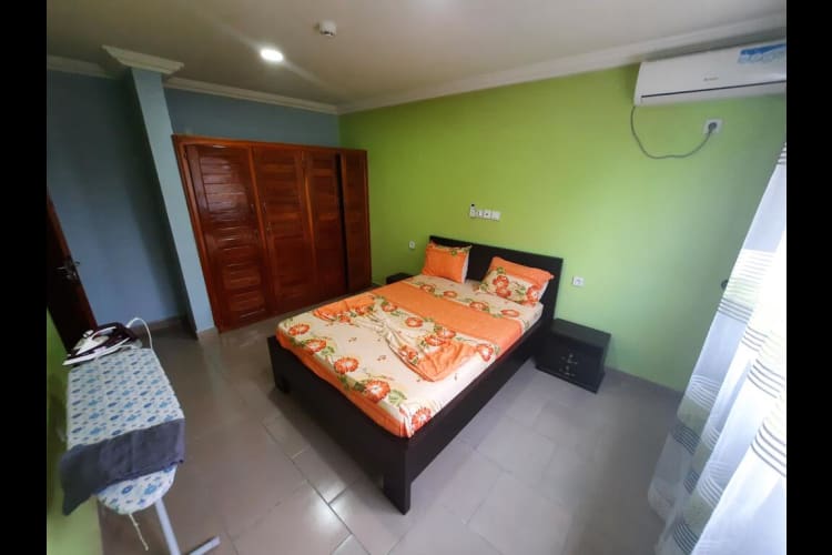 Bel appartement CP -Kribi, Dombe 4