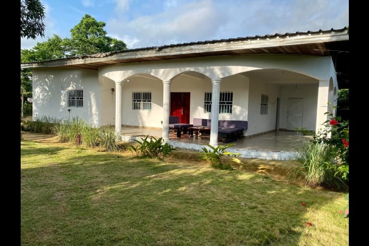 Villa 4 chambres-Kribi, Ngoye 14