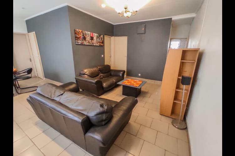 Bel appartment 2 chambres RK -Douala, PK9 3