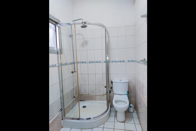 BELLE VILLA DE 04 CHAMBRE - NYALLA, DOUALA 24