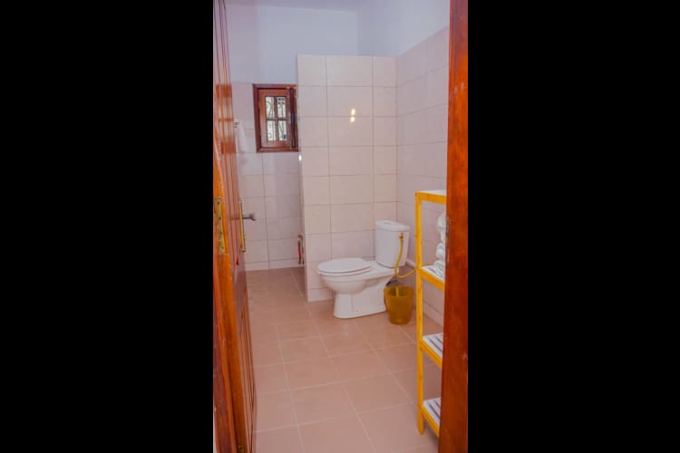 Bel Appartement de 02 chambres - Akwa Douala 10