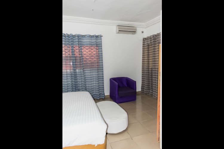Appartement Goyavier RF - Douala, Bonanjo 14