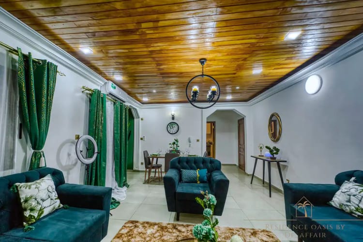 Studio RO -Douala, Bonapriso 7