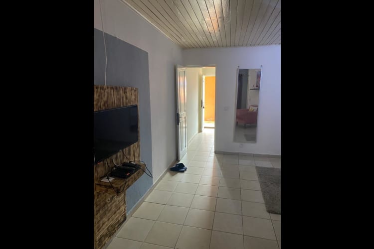 Studio sans cuisine RLS - Yaoundé, Ngousso 3