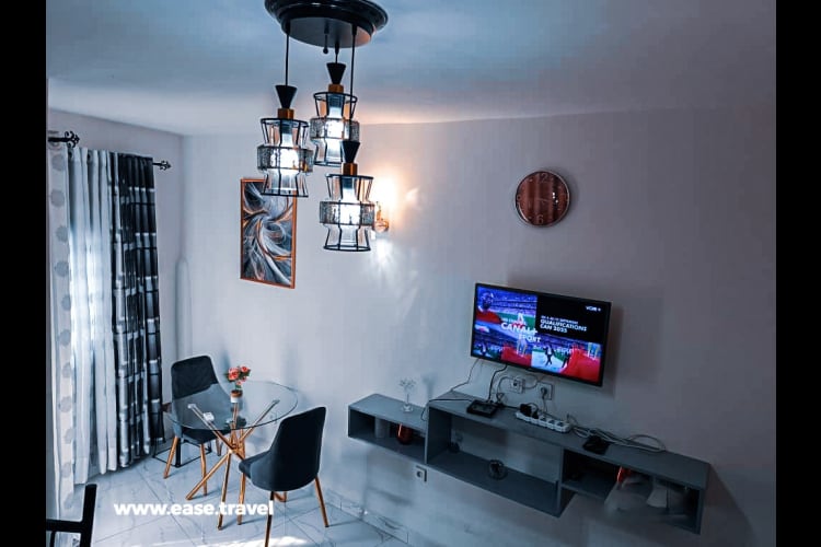 STUDIO COSY - THE MODERN LOFT / MVOG ADA 3