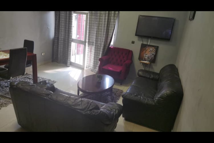 Bel Appartement de 02 chambres - Makepe, Douala 6