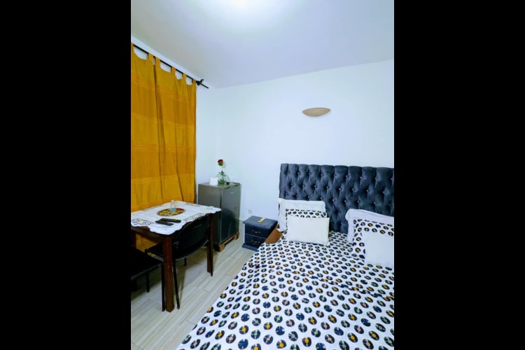 Chambre meublé UNI.H. 2
