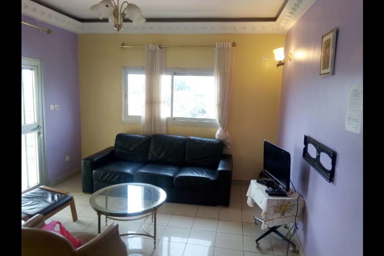 Appartement meublé confortable 2 chambres DA - Yaoundé, Essos 2