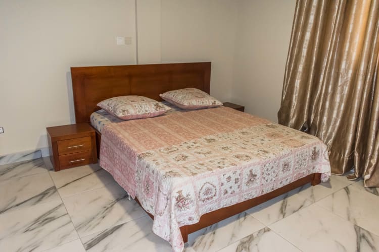 Very nice 3 bedrooms appartment for monthly rent (800.000 Fcfa) - Douala, Bonaberi  12