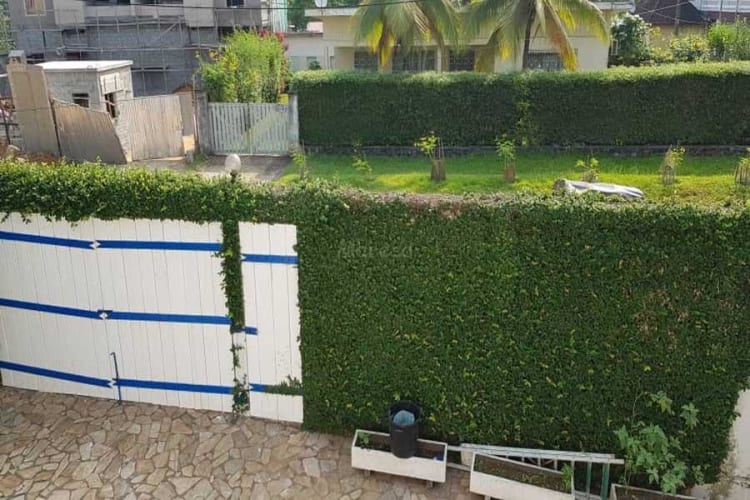 Duplex 6 Bedrooms, 7 Bathrooms LMB - Kribi, Mahale 18
