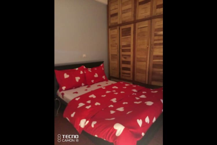 Beau studio CB - Yaoundé, Bastos 7