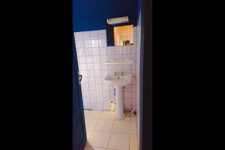 Bel appartement 2 ch CVL -Yaoundé, Nlongkak  13