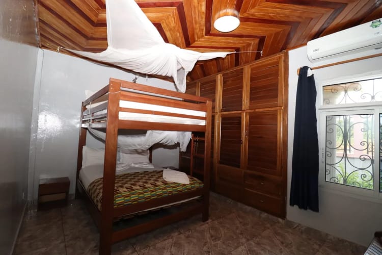 Belle Villa avec Piscine - Kribi, Cameroun 8