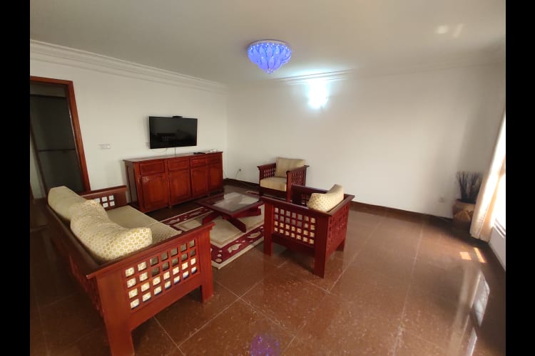 Joli Appartement 3 chambres (Moineau) - Douala Bonanjo 1