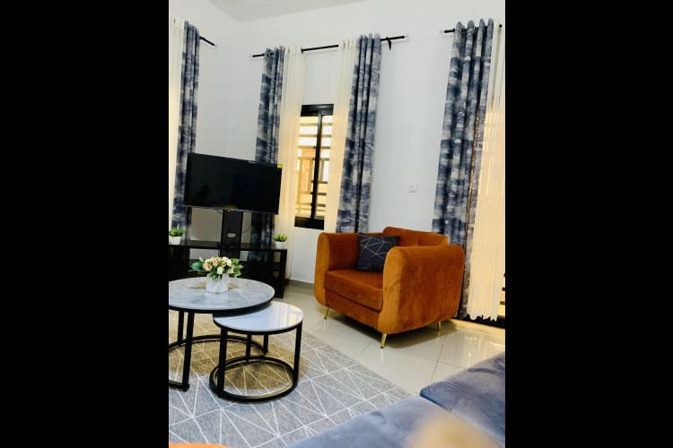 Appartement C (rez-de-chaussée) - Kribi, Talla 2