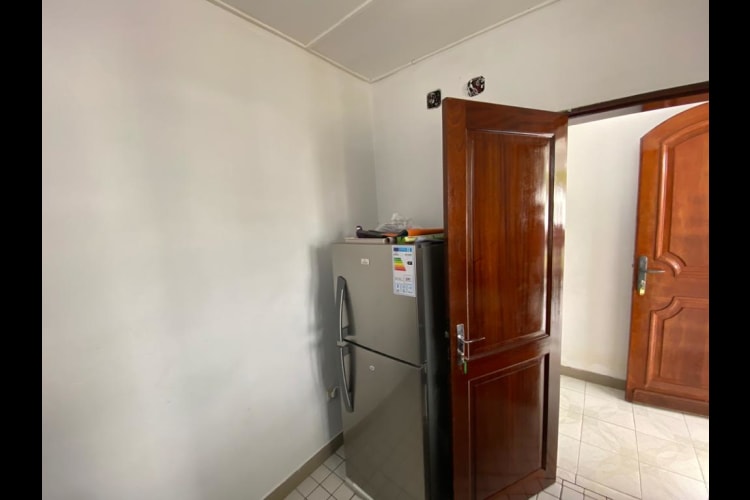 Large room A70 RC - Kribi, Bibwambe 6