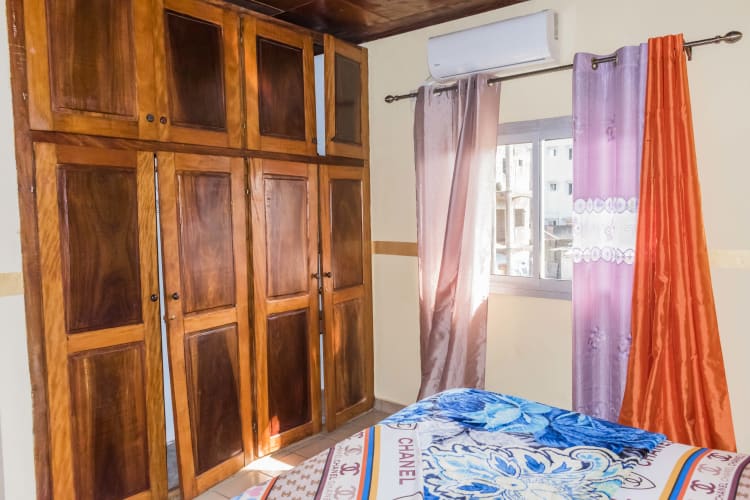 Bel appartement de 3 chambres GE - Douala, Logpom 9