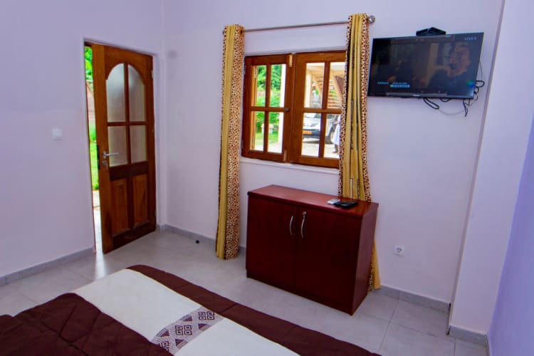 4 rooms Bungalow 33