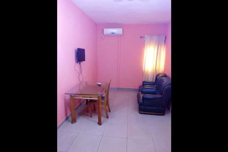 Spacious studio - Central Market 6