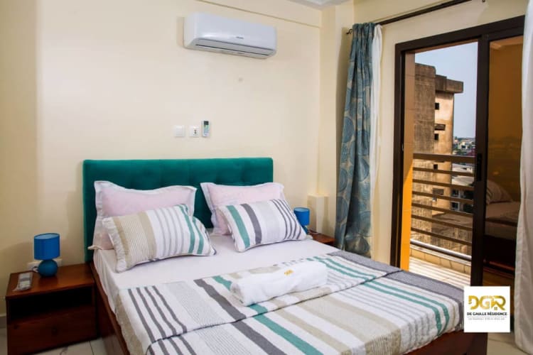 Studio RG - Douala, Logpom 3